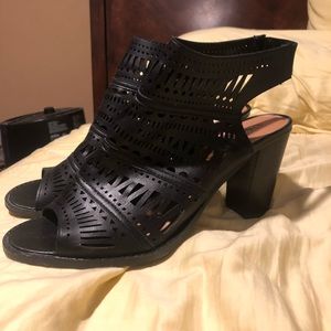 3” Black tribal open toe bootie